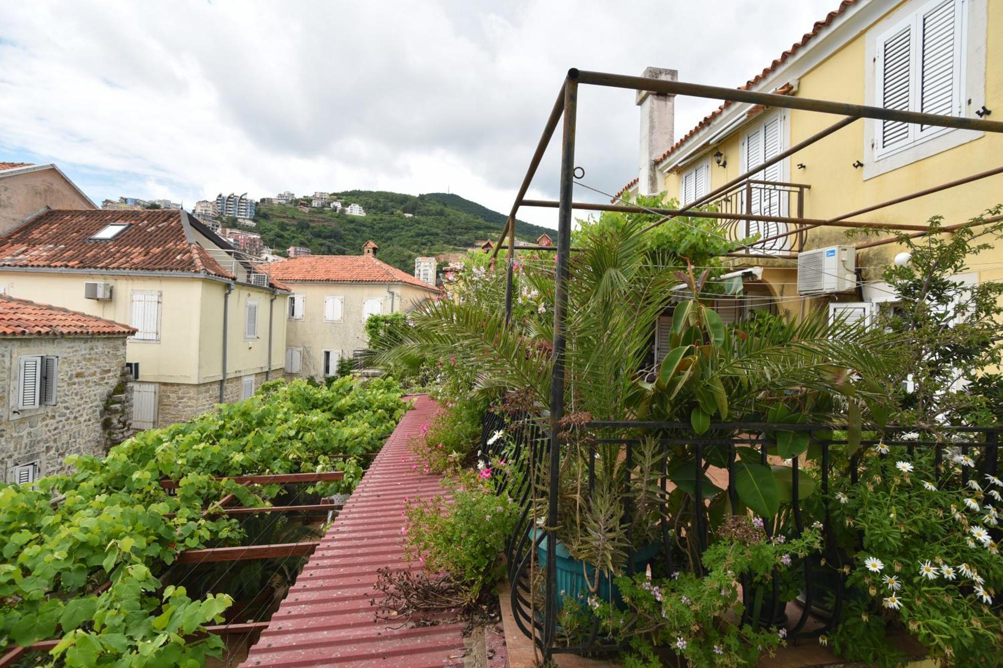 Stan Stari Grad Budva Bagian luar foto